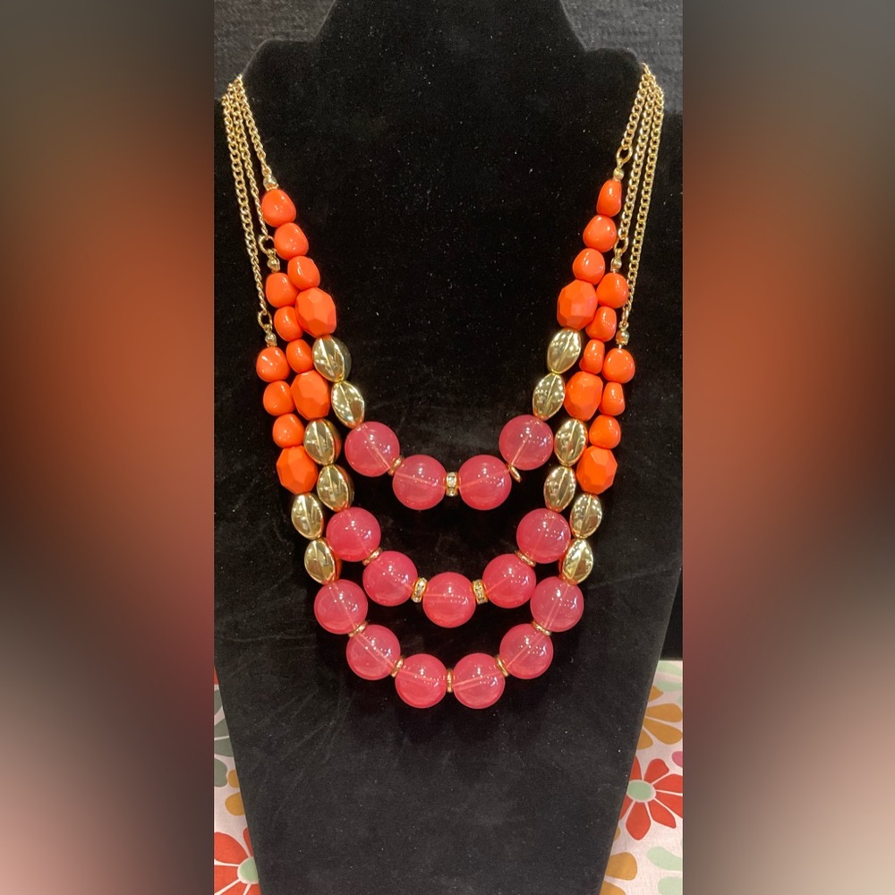 NWT LISA E gold Tone Orange & Pink Necklace # 1100